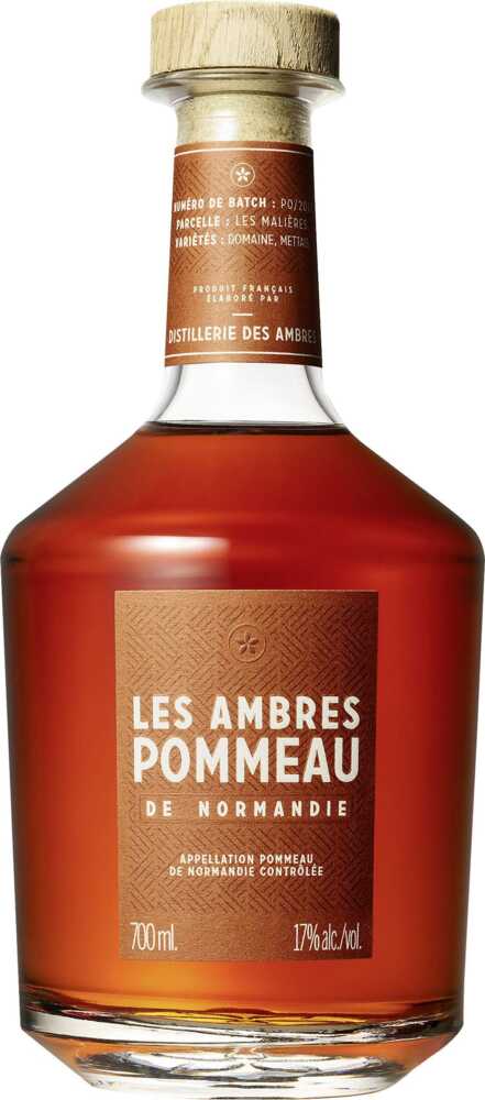 Les  Pommeau Ac Calvados Du Pays DAuge